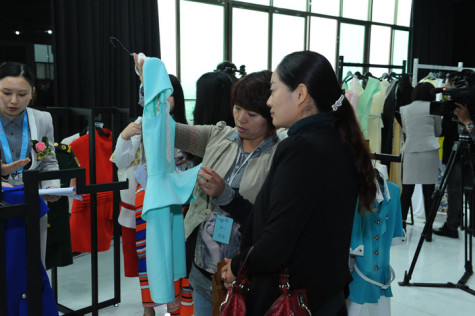 1小时破200万唐床破！唐马2014春夏新品订货会首战告捷