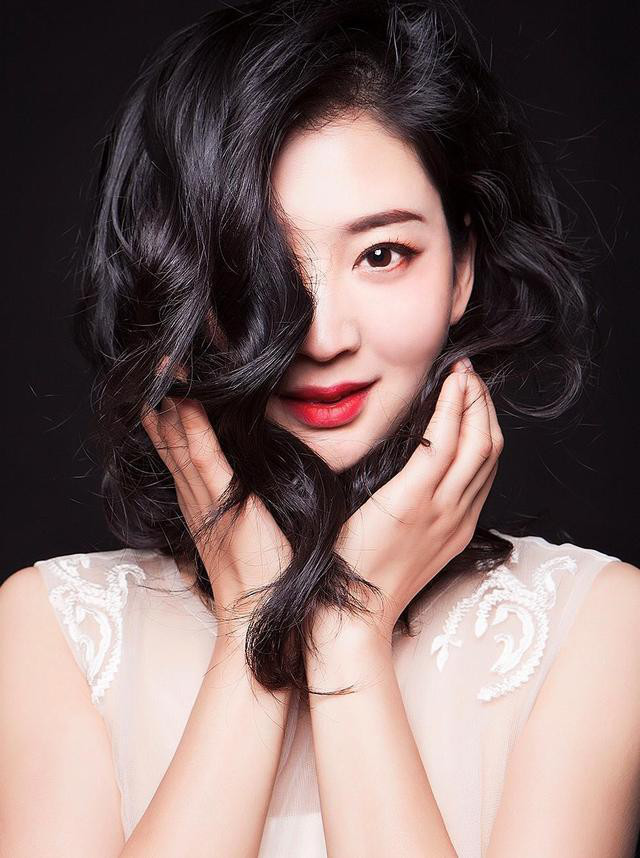 青年演员姜蓉蓉人物专访：艺无止境的戏路人生(转载):姜蓉蓉