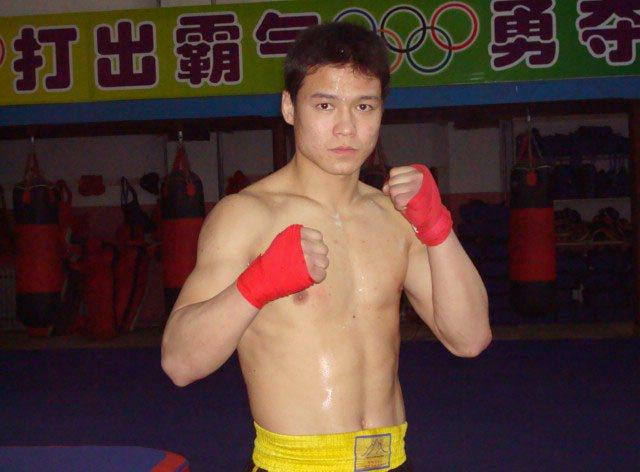 [快活武林]国家武术散打功夫王争霸赛选手曝光韩开湖！！！（图）