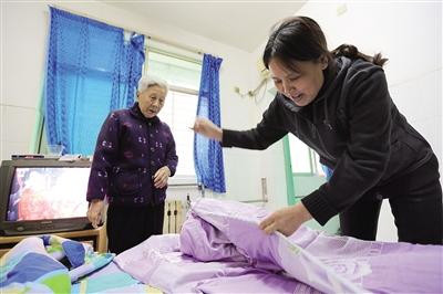 平凡铸爱 彰显大我︱孟丽华：圆梦爱心孟丽华，自然宁静展奉献