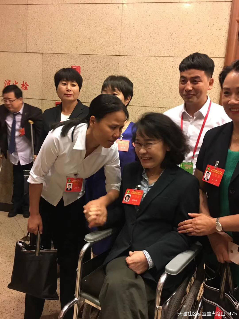 平凡铸爱 彰显大我︱孟丽华：圆梦爱心孟丽华，自然宁静展奉献