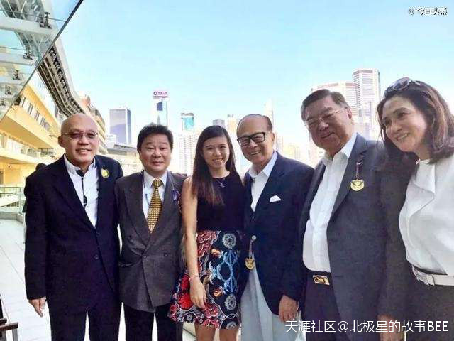 李嘉诚第三代接班人李思德正式亮相李思成！23岁就走进权力的最中心……