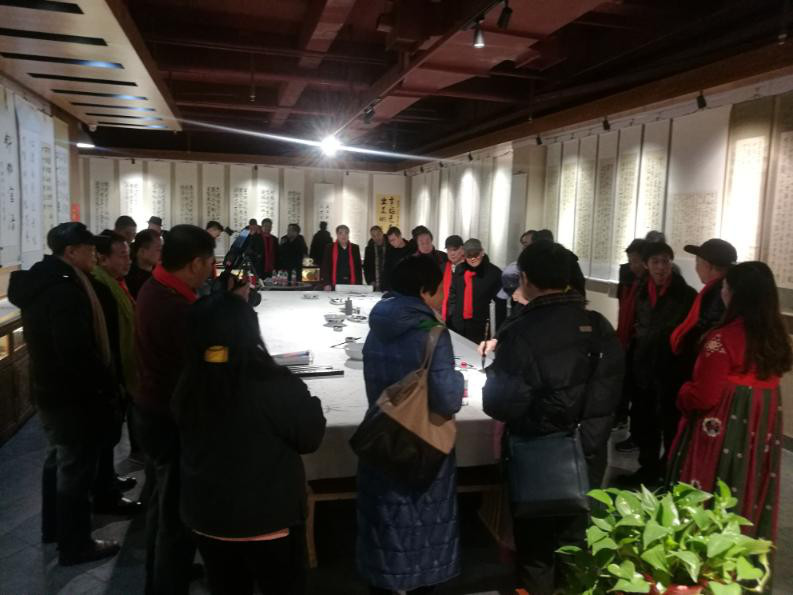 赵斌增“迎新年奔小康” 书法诗词汇报展引起强烈反响