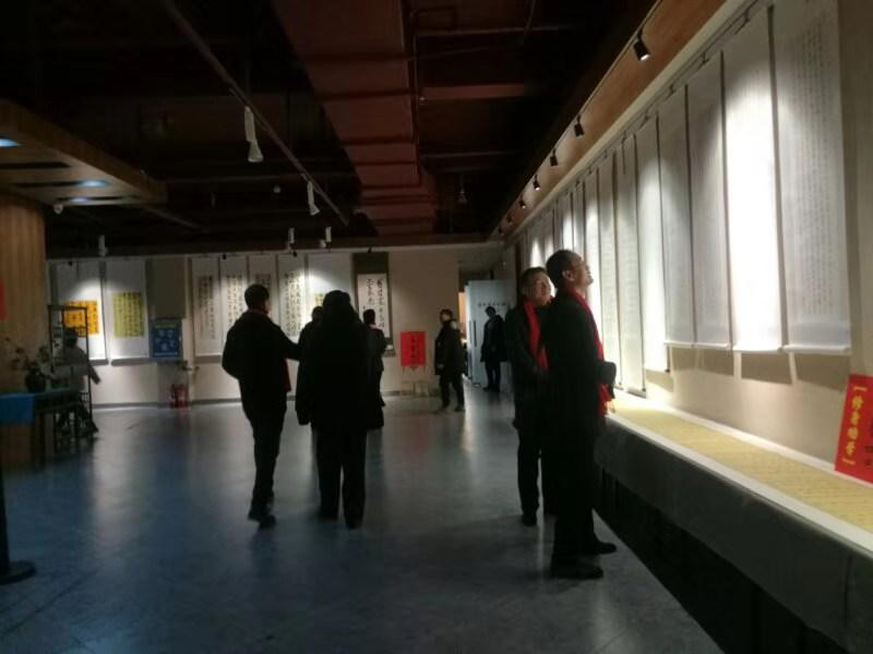 赵斌增“迎新年奔小康” 书法诗词汇报展引起强烈反响