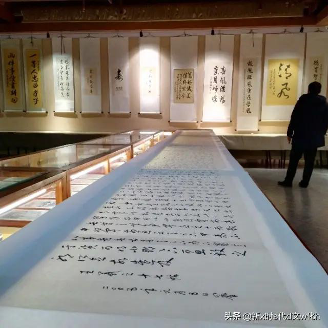 赵斌增“迎新年奔小康” 书法诗词汇报展引起强烈反响