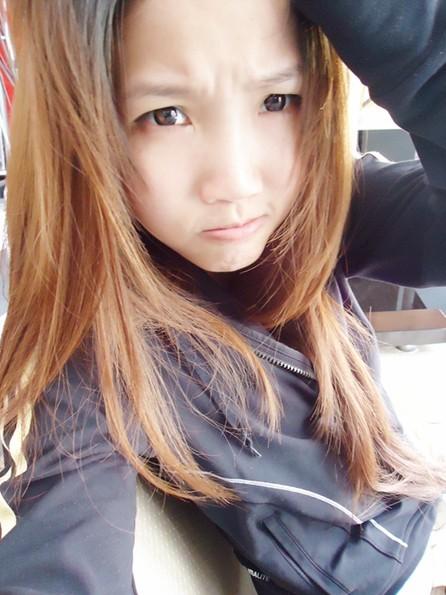 网络红人傅雨涵？傅雨涵？照片到底P没P 求真相!!!!!