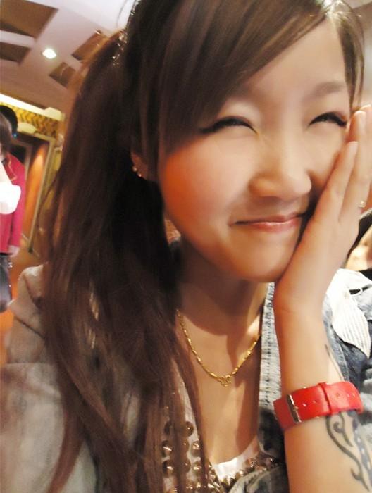 网络红人傅雨涵？傅雨涵？照片到底P没P 求真相!!!!!