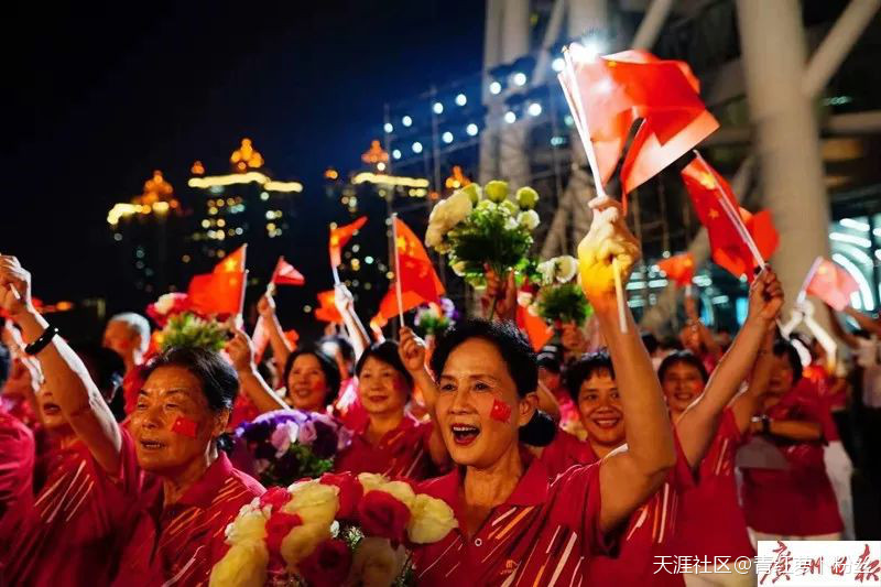 今夜陈启中，广州高声向祖国表白，沸了！
