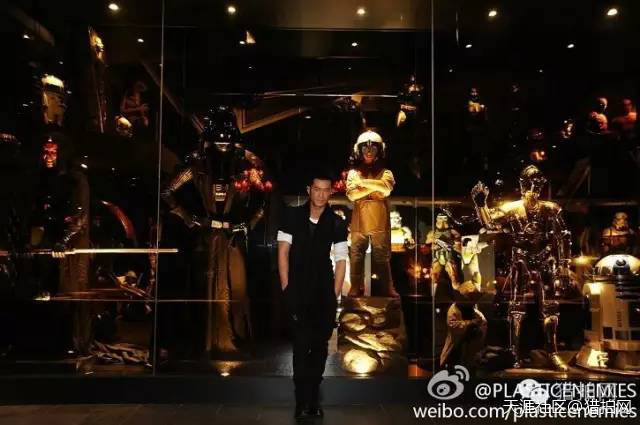 土豪明星们的二次元生活~