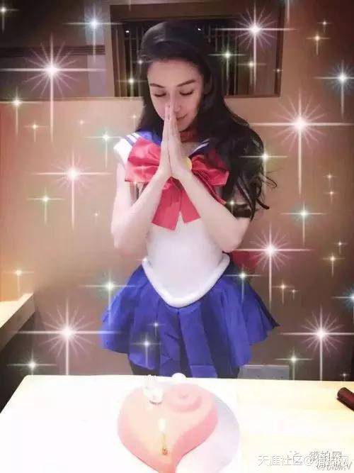 土豪明星们的二次元生活~
